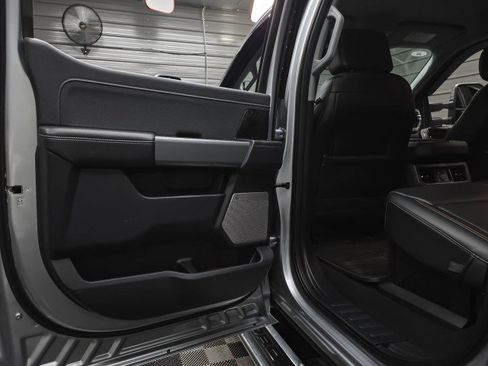Used 2024 Ford F350 Lariat w/ Chrome Package AWD/4WD image 37