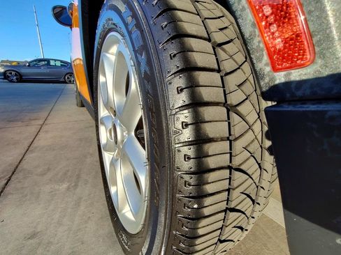 Used 2014 MINI Cooper S image 12