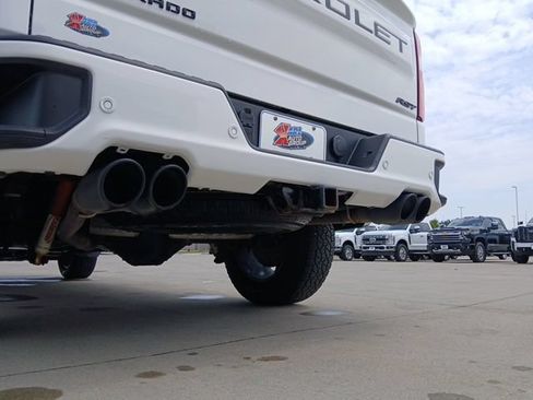 Certified 2021 Chevrolet Silverado 1500 RST w/ All Star Edition Plus AWD/4WD image 30