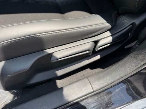 Used 2023 Honda Civic Sport image 15