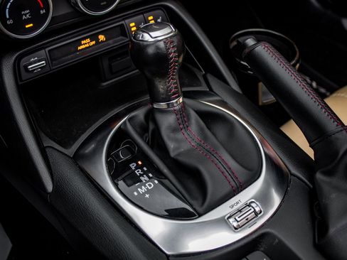 Used 2017 MAZDA MX-5 Miata RF Grand Touring image 27