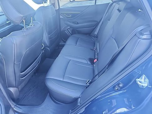 Used 2023 Subaru Outback Limited image 11
