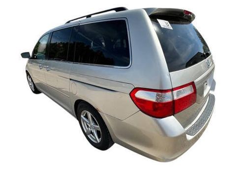 Used 2005 Honda Odyssey EX-L image 3