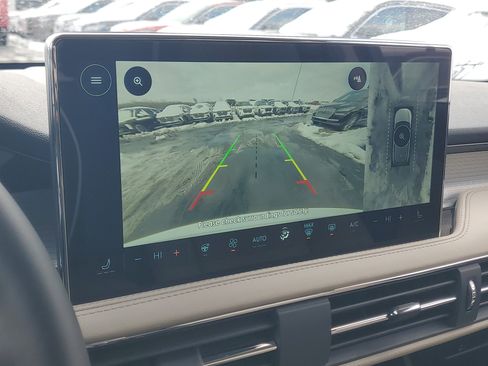 New 2026 Lincoln Corsair Premiere image 20