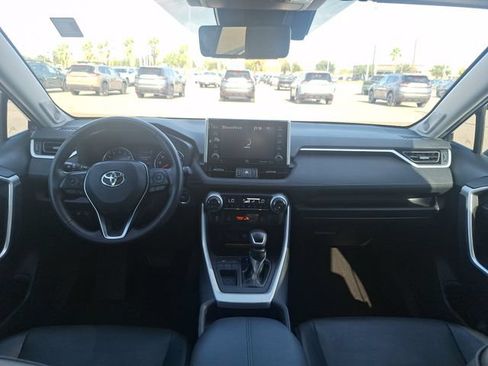 Used 2019 Toyota RAV4 XLE Premium w/ Advanced Technology Package FWD image 12