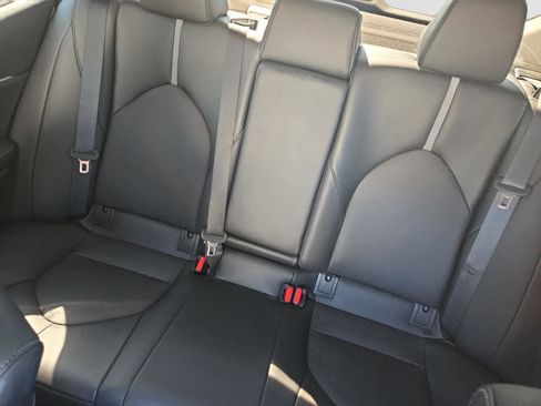 Used 2022 Toyota Camry XSE image 13