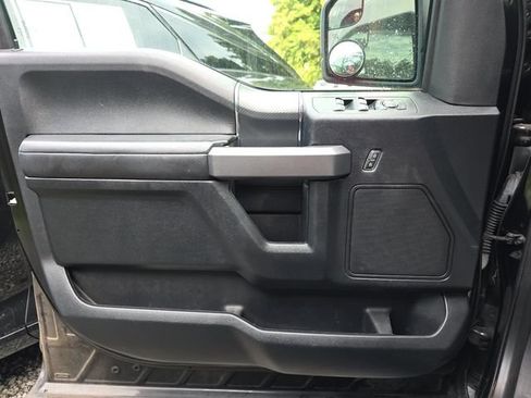 Used 2018 Ford F150 XLT w/ Equipment Group 302A Luxury RWD image 22