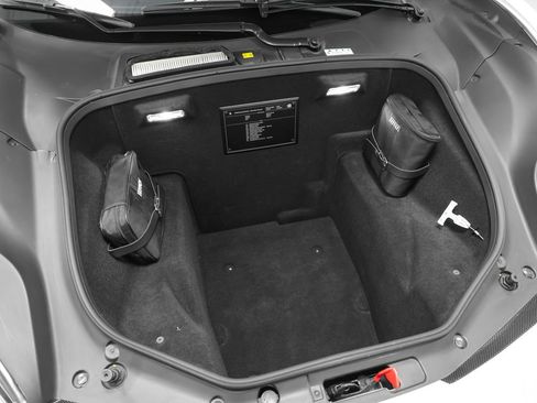 Certified 2018 Ferrari 488 Spider RWD image 13