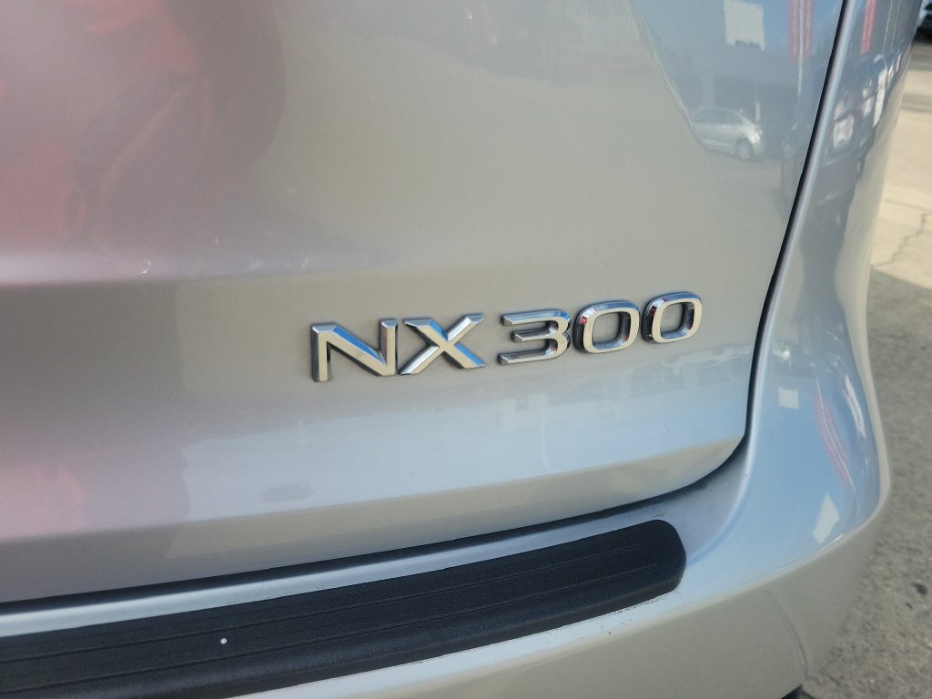 Used 2018 Lexus NX 300 FWD w/ Accessory Package 2 image 7
