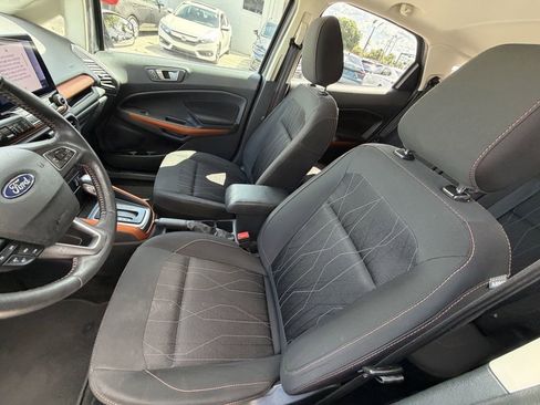 Used 2021 Ford EcoSport SE w/ SE Appearance Package FWD image 20