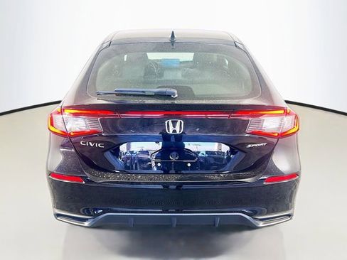 Used 2025 Honda Civic Sport image 6