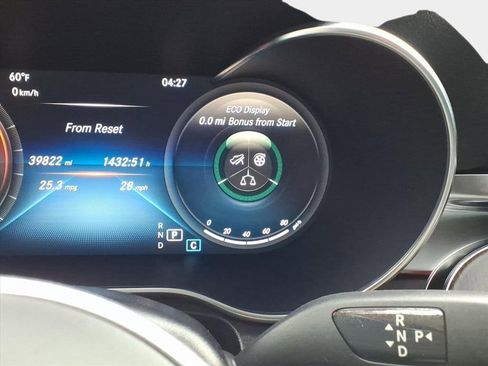 Used 2022 Mercedes-Benz GLC 300 GLC 300 image 25