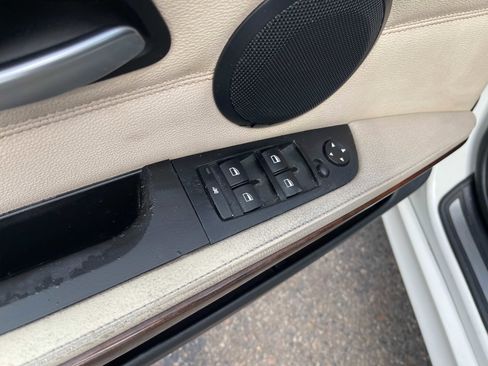 Used 2010 BMW 328i Sedan image 18