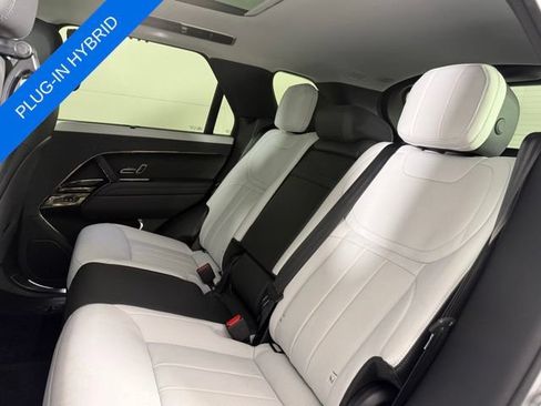 Used 2025 Land Rover Range Rover Sport Dynamic SE AWD/4WD image 24