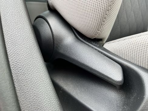 Used 2024 Toyota Corolla LE image 25