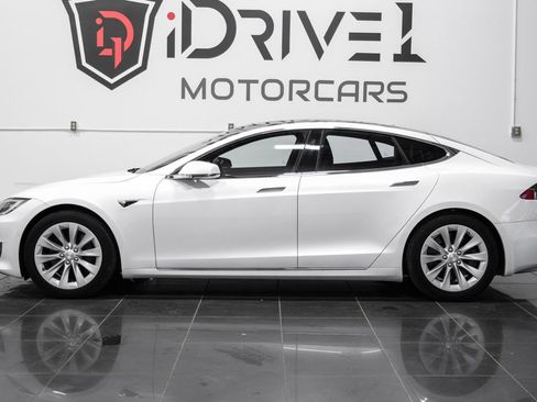 Used 2020 Tesla Model S Long Range AWD/4WD image 9