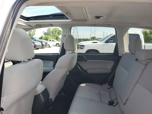 Used 2017 Subaru Forester 2.5i Premium w/ All-Weather Package AWD/4WD image 8