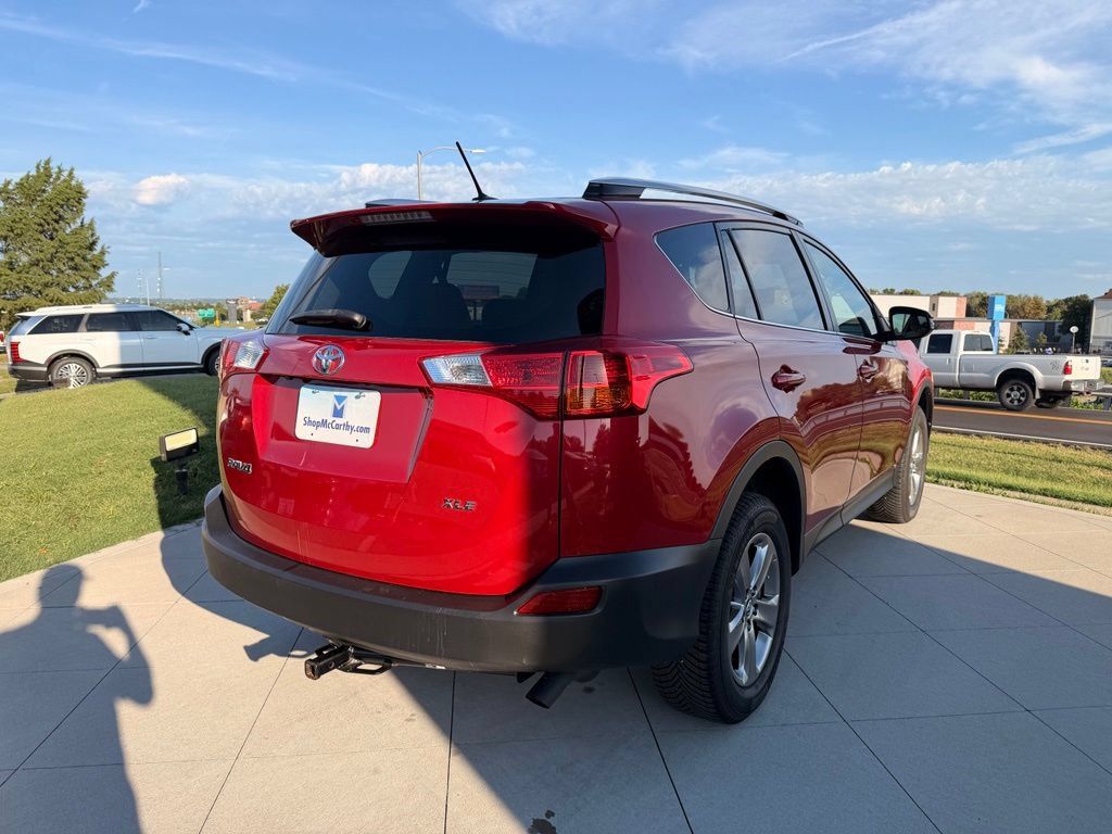 Used 2015 Toyota RAV4 XLE FWD image 9