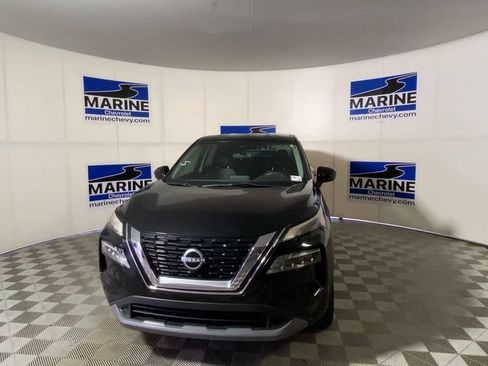 Used 2023 Nissan Rogue SV FWD image 5