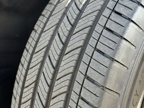 Used 2021 Toyota Sienna XSE w/ XSE Plus Package image 30