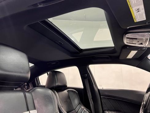 Used 2016 Dodge Charger SRT w/ Technology Group image 12