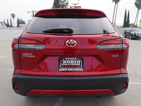 New 2026 Toyota Corolla Cross XLE image 5
