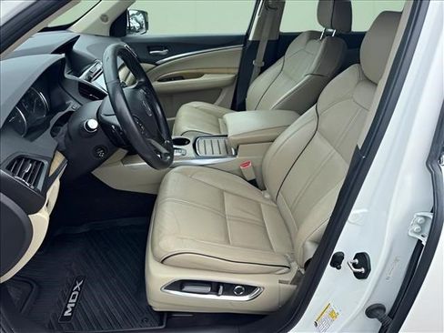 Used 2019 Acura MDX w/ Advance & Entertainment Pkg AWD/4WD image 5
