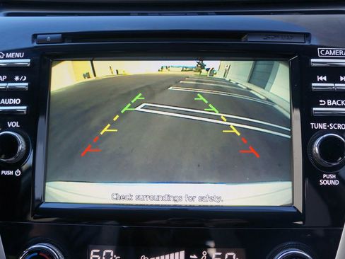 Used 2017 Nissan Murano SV AWD/4WD image 38
