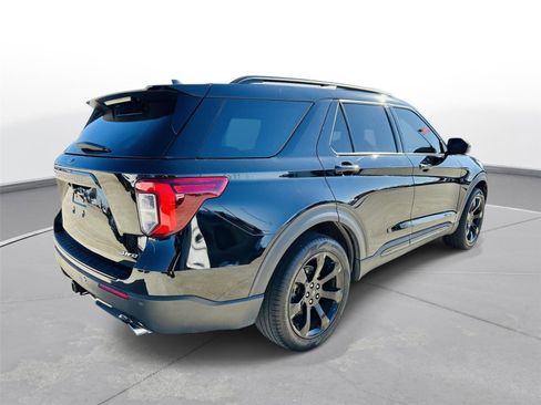 Used 2023 Ford Explorer ST-Line w/ Class IV Trailer Tow Package image 44