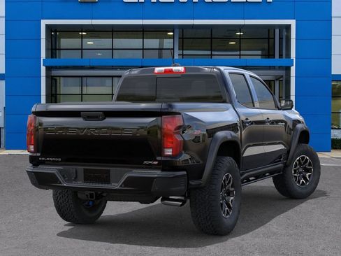 New 2026 Chevrolet Colorado ZR2 w/ Technology Package AWD/4WD image 4