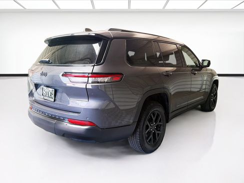 Used 2024 Jeep Grand Cherokee L Laredo AWD/4WD image 4