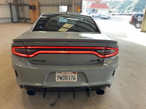 Used 2022 Dodge Charger SRT Hellcat w/ Harman/Kardon Audio Group image 7