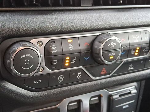 New 2026 Jeep Wrangler Sport S image 15