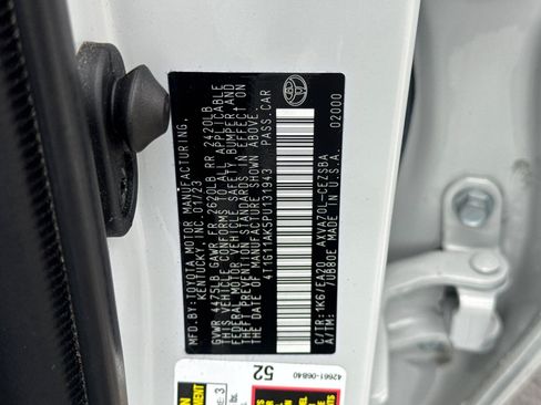 Used 2023 Toyota Camry SE FWD image 23