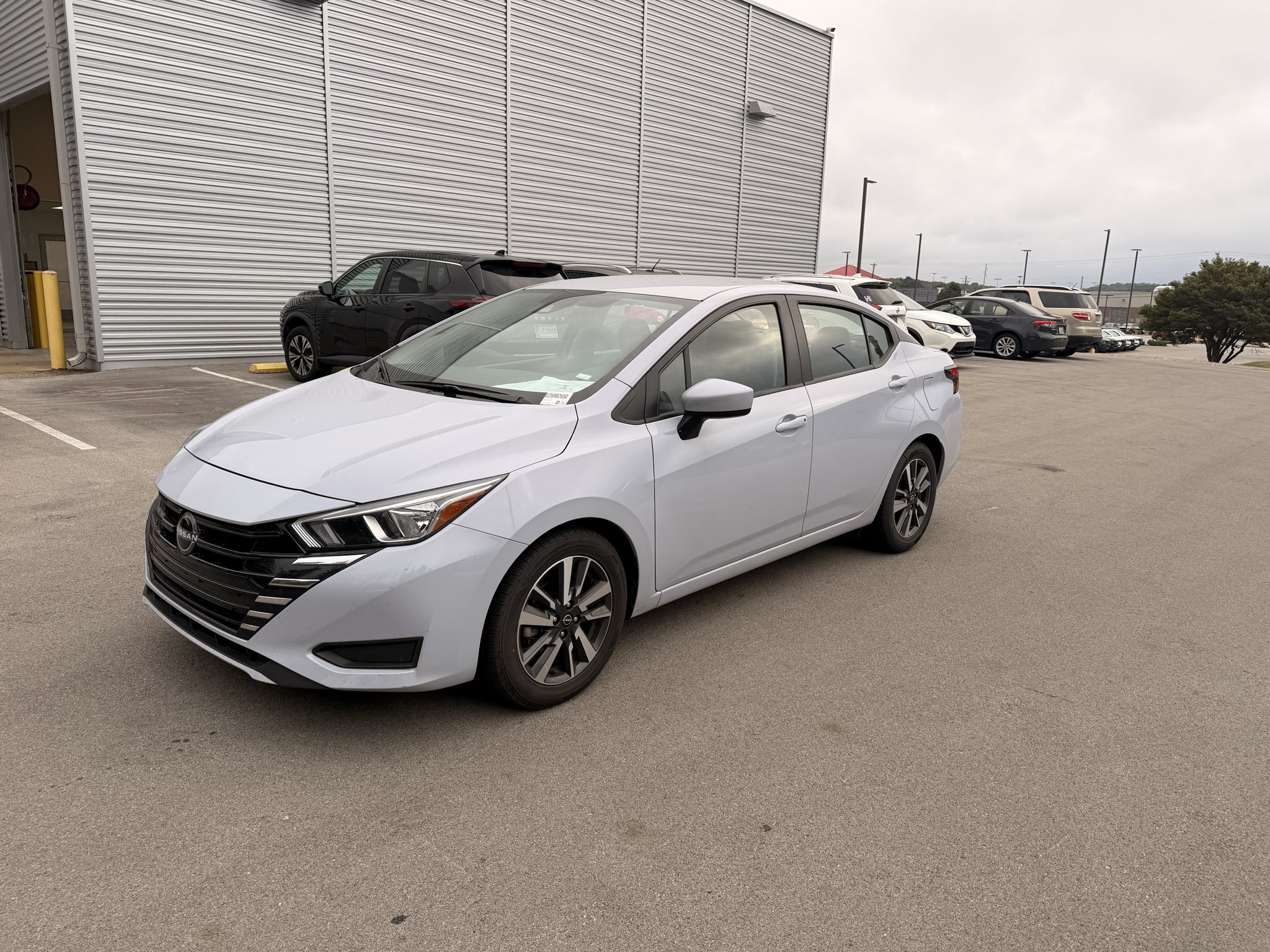 Certified 2024 Nissan Versa SV FWD image 1