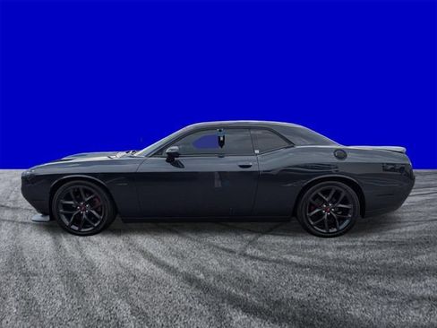 Used 2019 Dodge Challenger R/T w/ Blacktop Package RWD image 7
