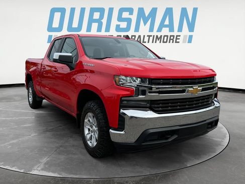Used 2021 Chevrolet Silverado 1500 LT AWD/4WD image 1