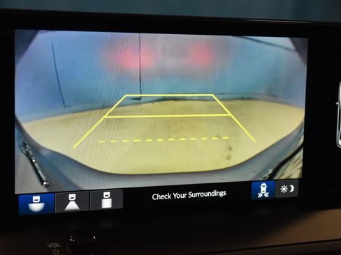 Used 2024 Honda Accord Touring image 13