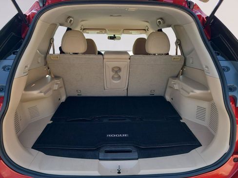 Used 2016 Nissan Rogue S FWD image 19
