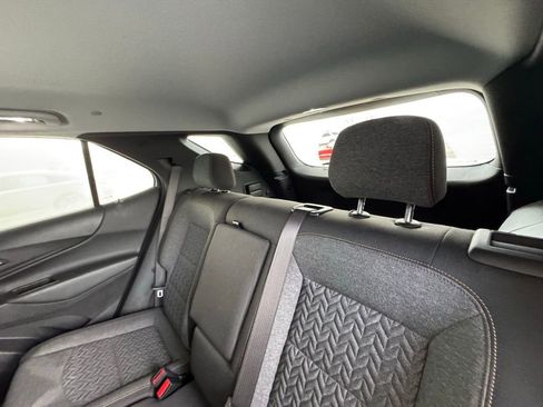 Used 2022 Chevrolet Equinox LT image 21