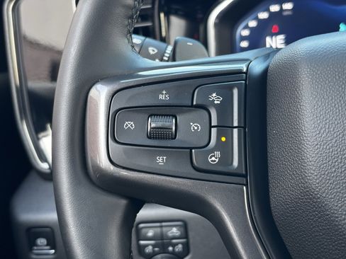 Used 2025 Chevrolet Silverado 1500 ZR2 w/ Technology Package image 26