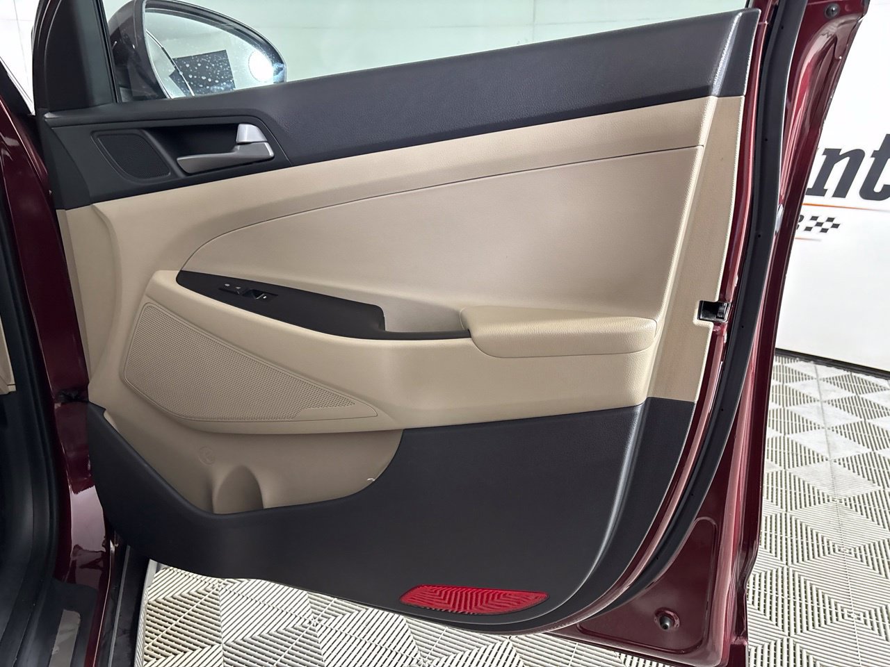 Used 2016 Hyundai Tucson Limited FWD image 28