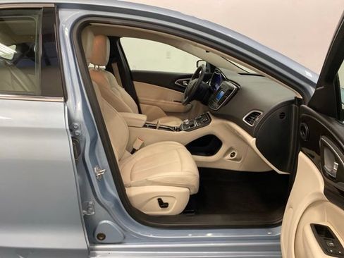 Used 2015 Chrysler 200 C FWD image 22