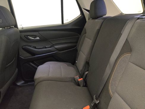 Used 2019 Chevrolet Traverse LS FWD image 18
