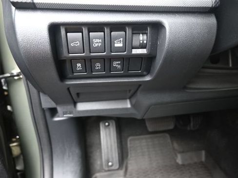Used 2020 Subaru Forester Limited AWD/4WD image 16