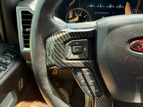 Used 2017 Ford F150 XLT w/ Equipment Group 302A Luxury RWD image 33
