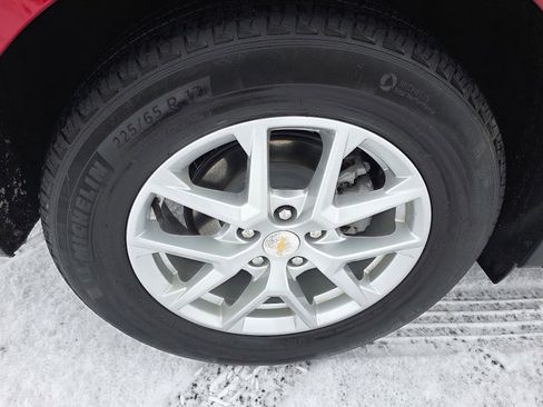 Certified 2023 Chevrolet Equinox LT image 26