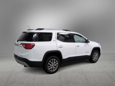 Used 2019 GMC Acadia SLE image 8