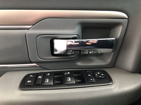 Used 2016 RAM 1500 Outdoorsman AWD/4WD image 38