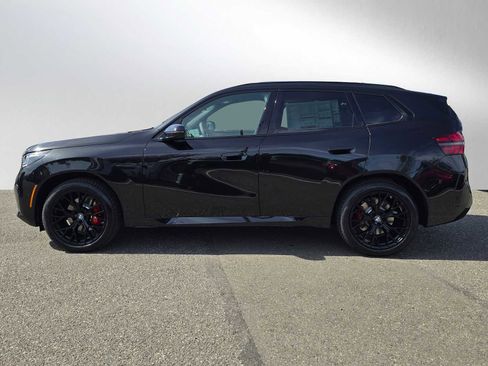 Used 2025 BMW X3 xDrive30i w/ Premium Package image 2